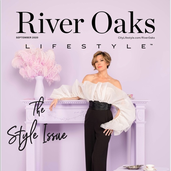 Meet Your Posher, Dominique - Picture 1 of 1